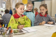 Art classes at Cottesloe Primary School